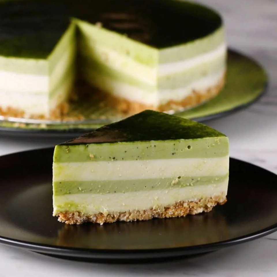 Layered Matcha Cheesecake