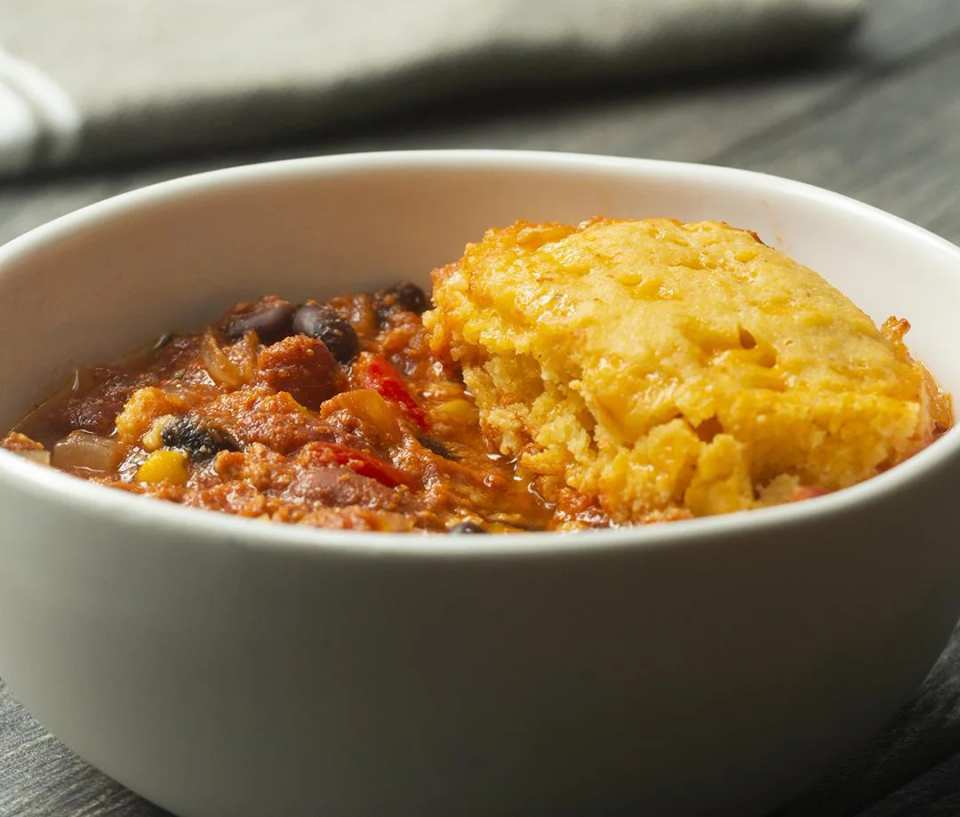 Slow Cooker Turkey Chili With Cornbread Dumplings