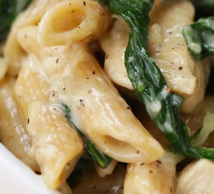 Healthier Chicken Alfredo Pasta