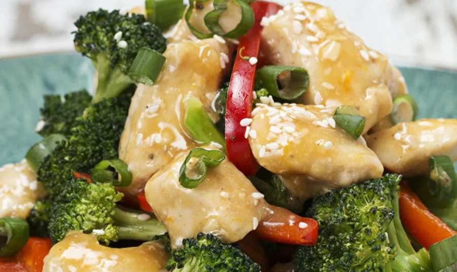 Healthy Orange Chicken Stir-Fry