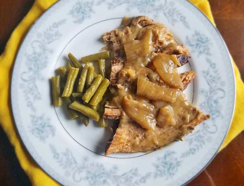Crock Pot Beef Roast with Garlic and Horseradish