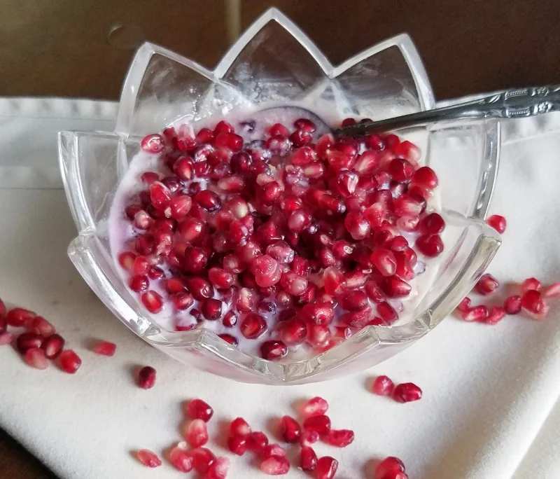 Pomegranate Honey Overnight Oats