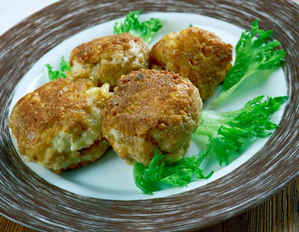 Kicked Up Mac and Cheese Balls
